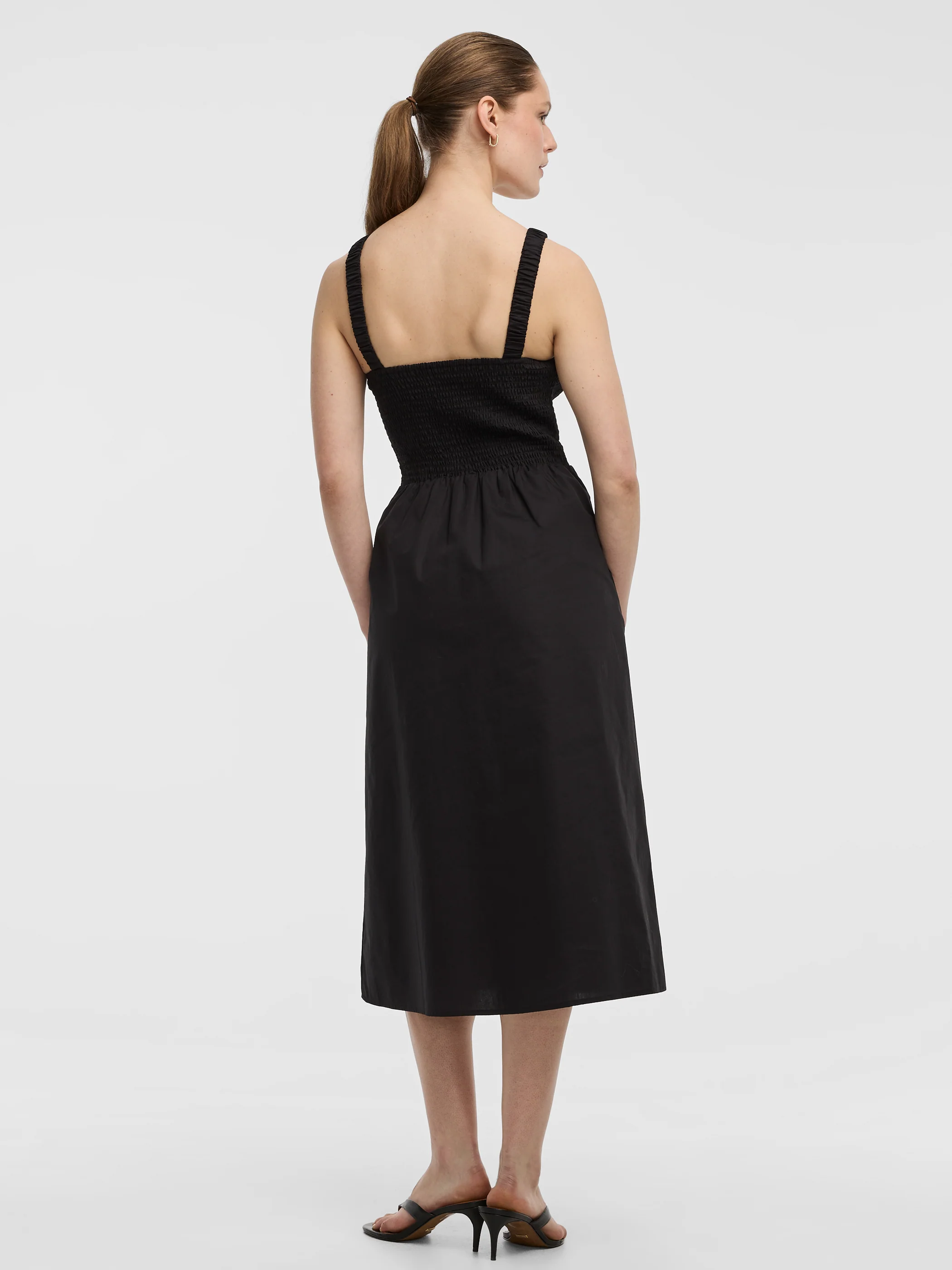 Sleeveless Midi Dress with Smocked Top - Image 3