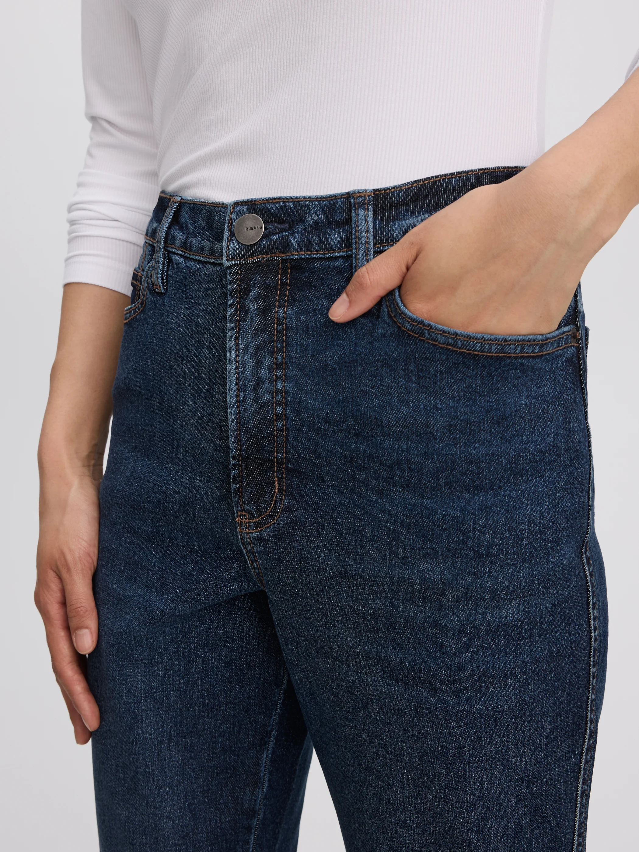 Slim-Leg High-Rise Jean - The Vintage - Curvy Fit - Image 16