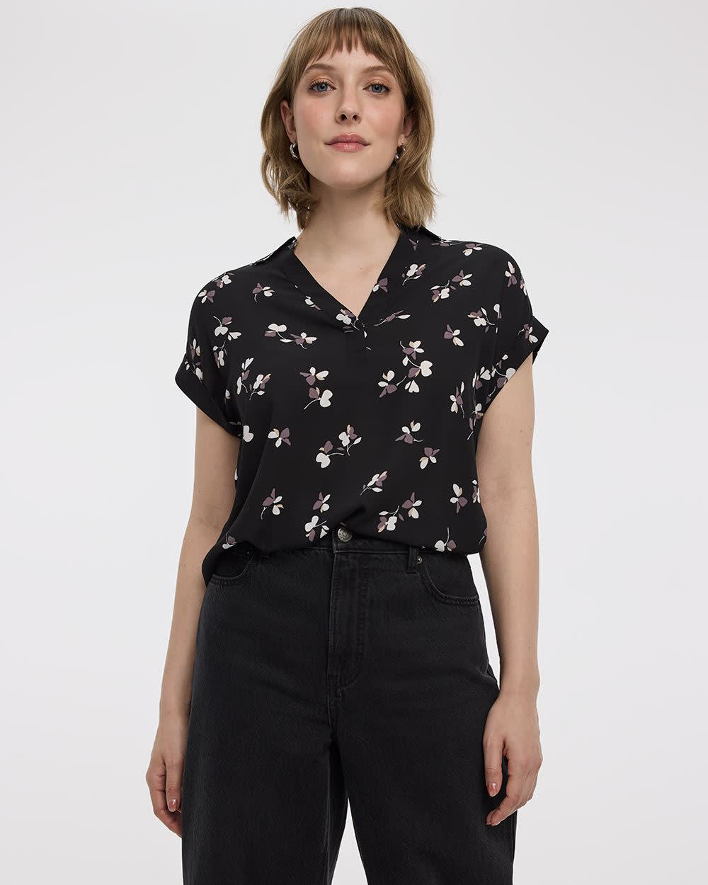 Extended-Sleeve V-Neck Flowy Blouse - R Essentials - Image 13
