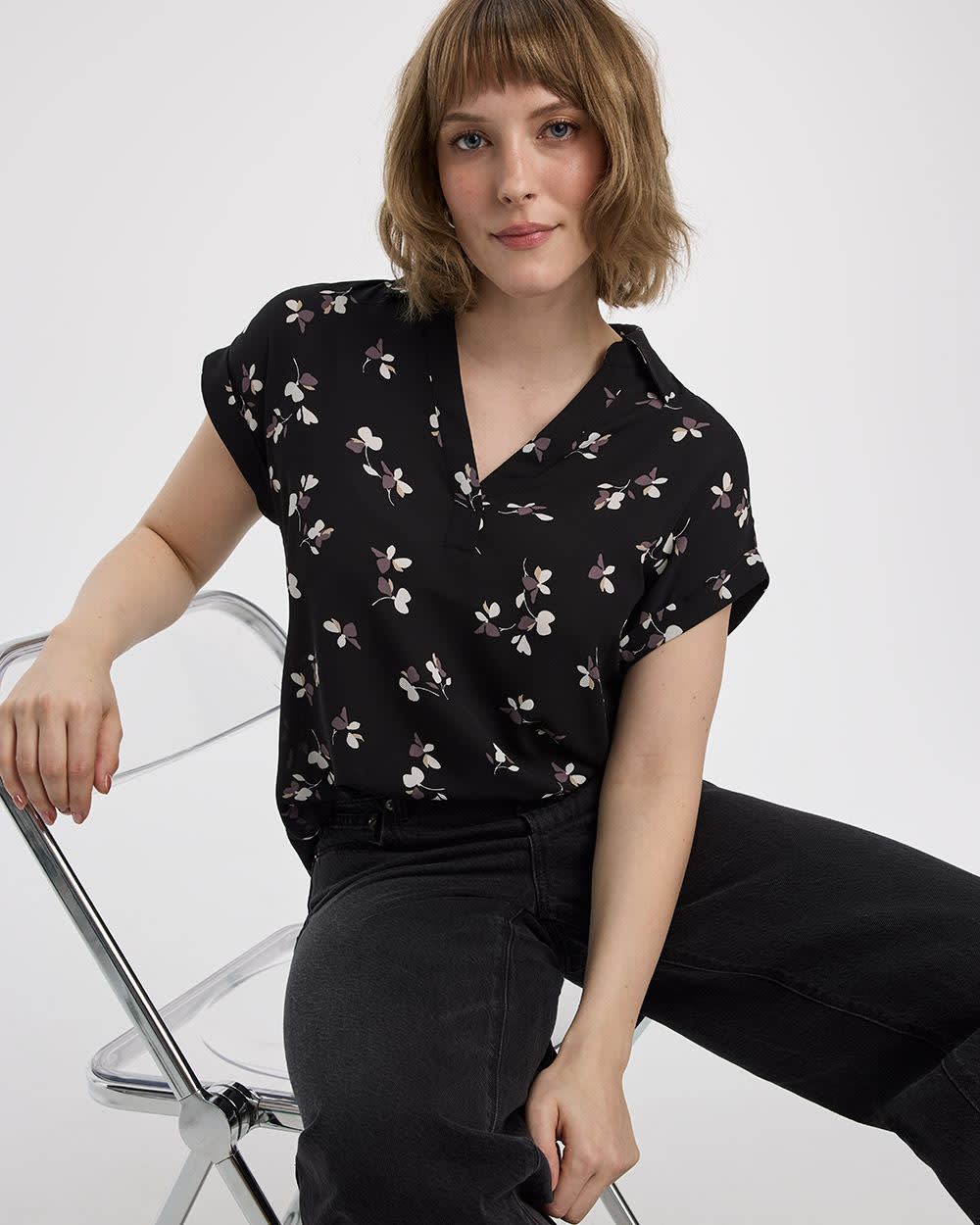 Extended-Sleeve V-Neck Flowy Blouse - R Essentials - Image 15