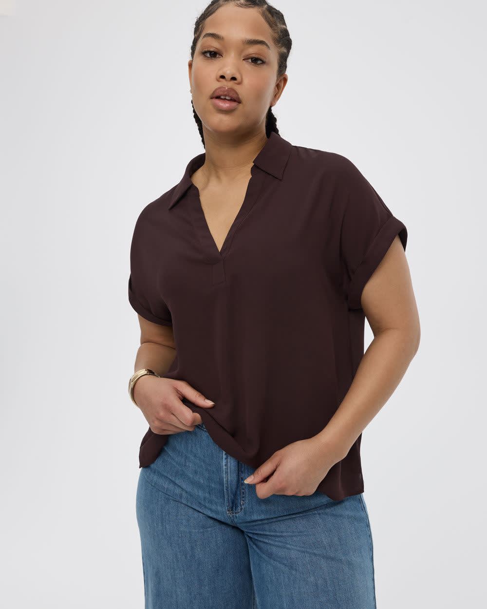 Extended-Sleeve V-Neck Flowy Blouse - R Essentials - Image 12