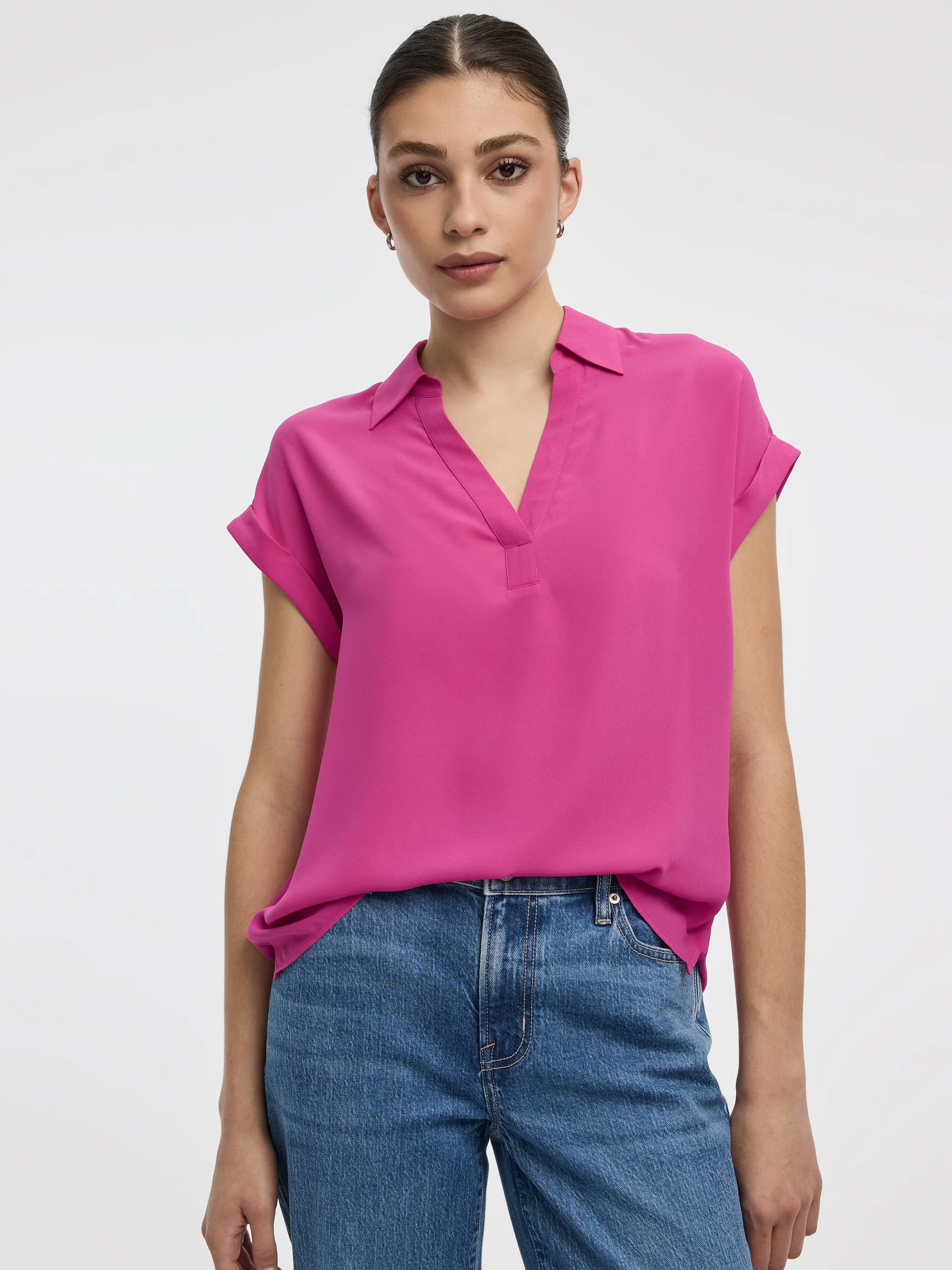 Extended-Sleeve V-Neck Flowy Blouse - R Essentials - Image 13