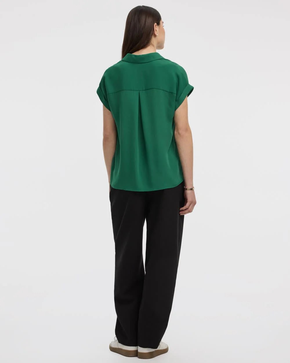 Extended-Sleeve V-Neck Flowy Blouse - R Essentials - Image 7