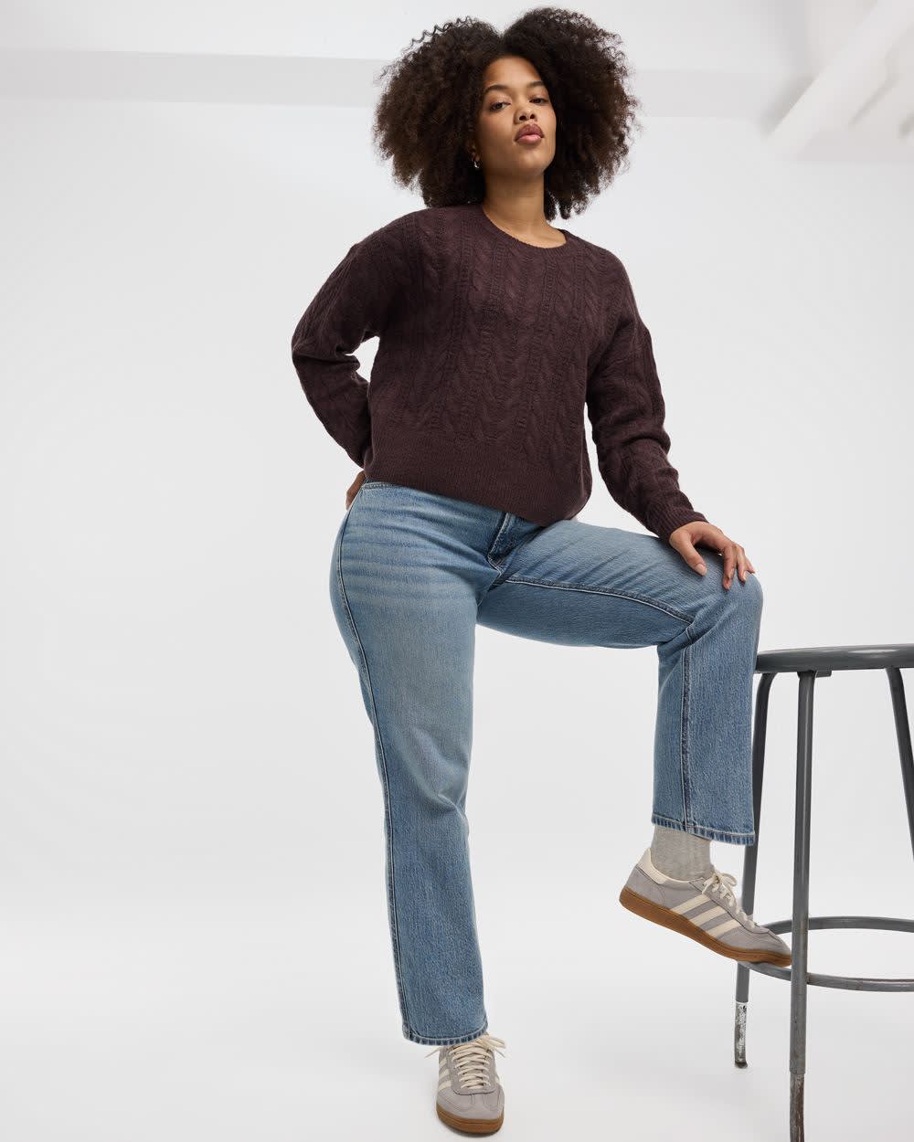 Straight-Leg Mid-Rise Jean - The Classic - Curvy Fit - Image 10