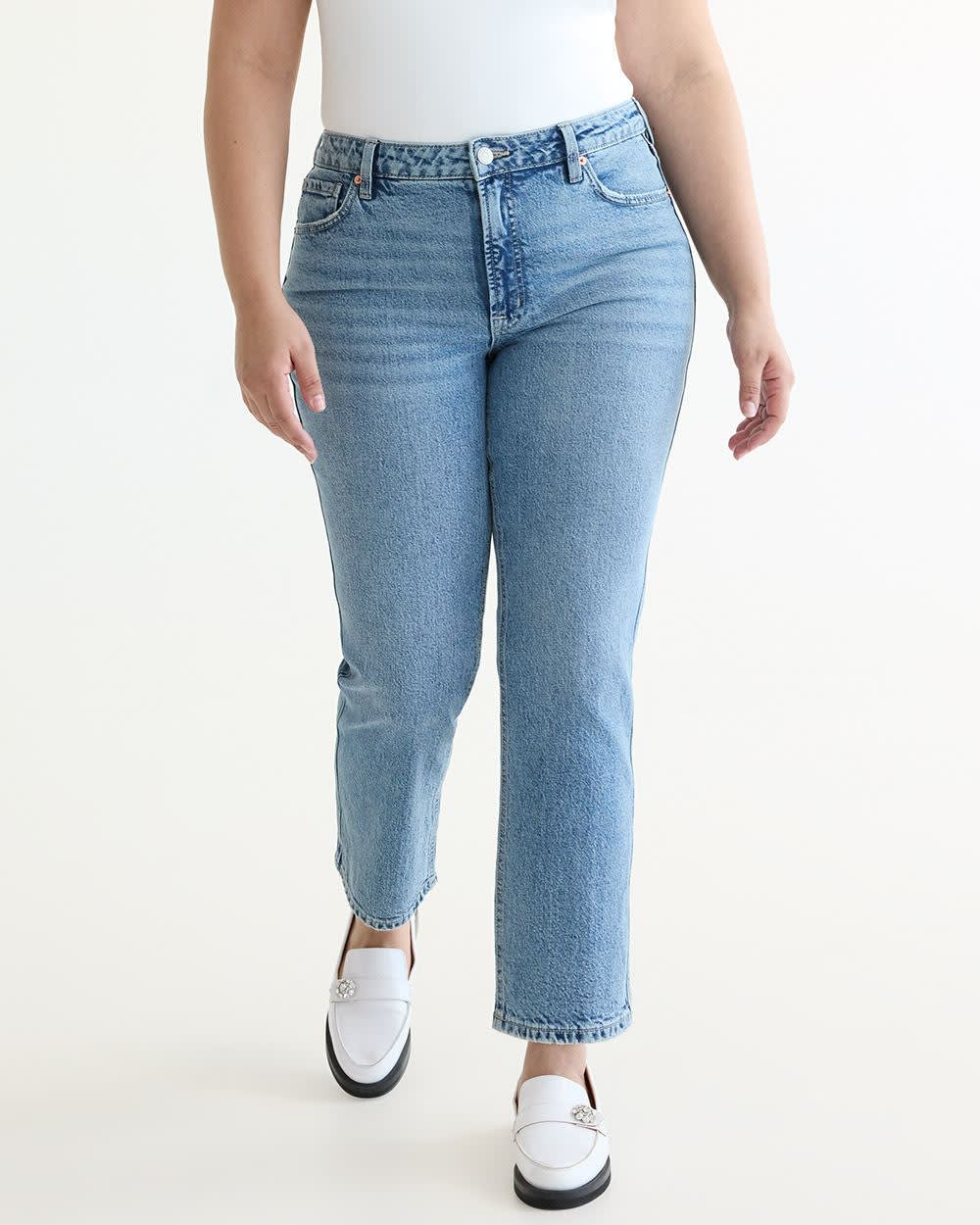 Straight-Leg Mid-Rise Jean - The Classic - Curvy Fit - Image 7