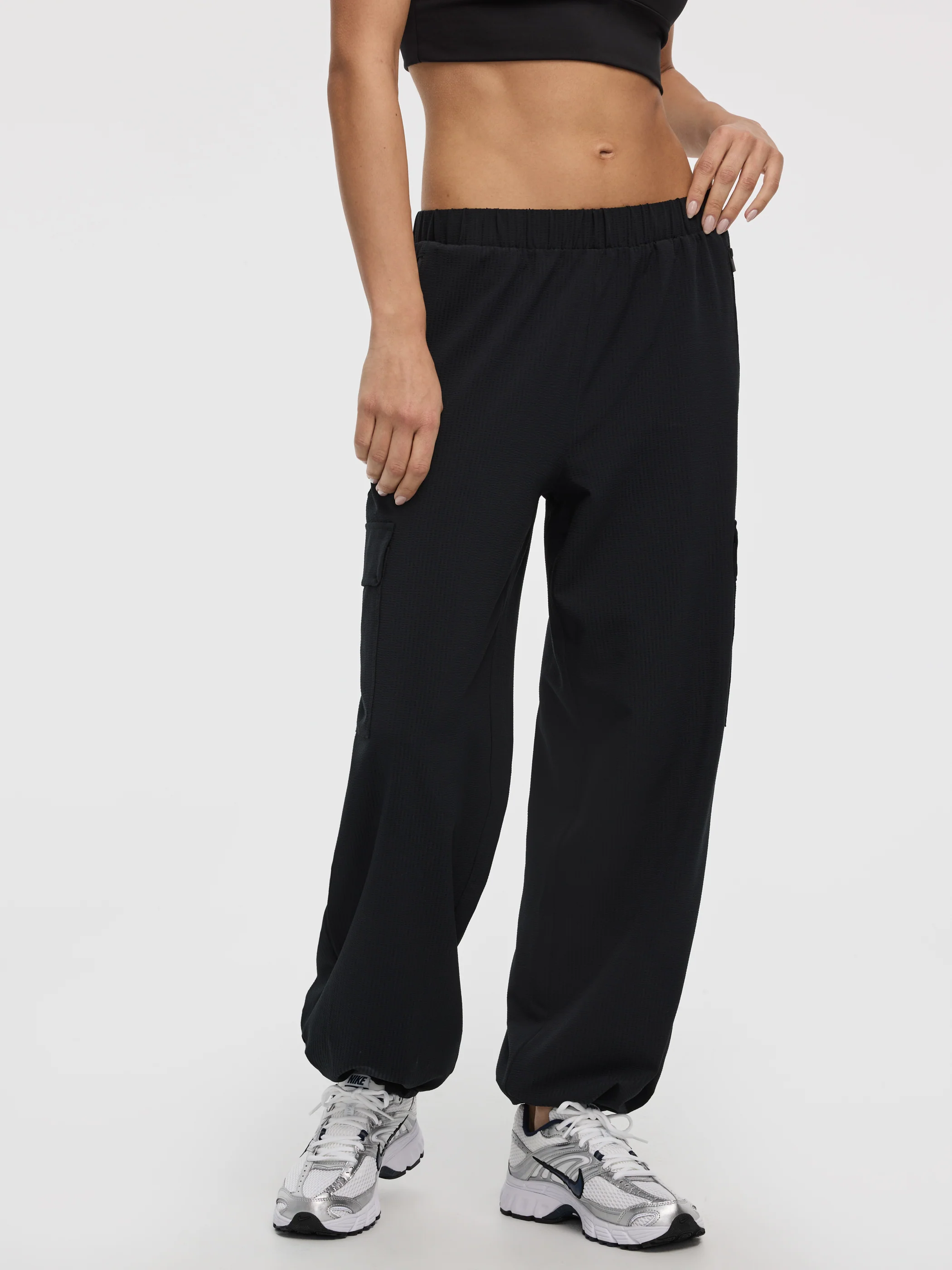 Jogger with Cargo Pockets - Hyba - Image 2