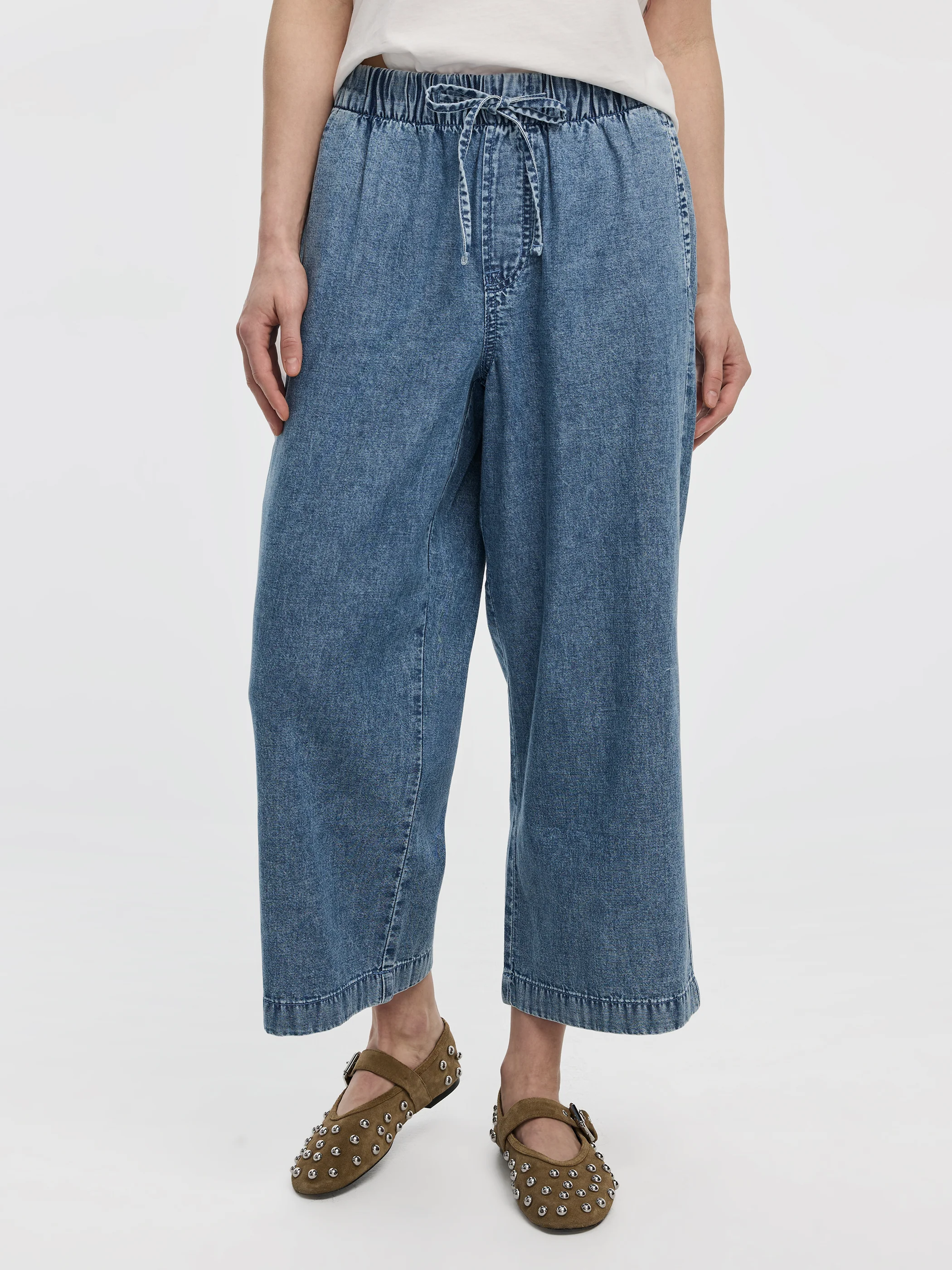 Wide-Leg High-Rise Cropped Denim Pant - Image 2