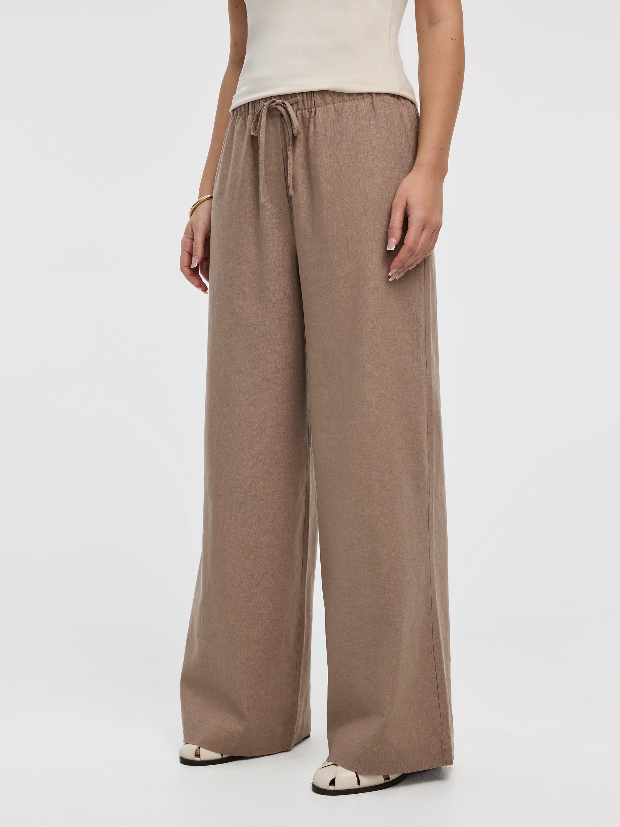 Wide-Leg Linen-Blend Pant - Image 17