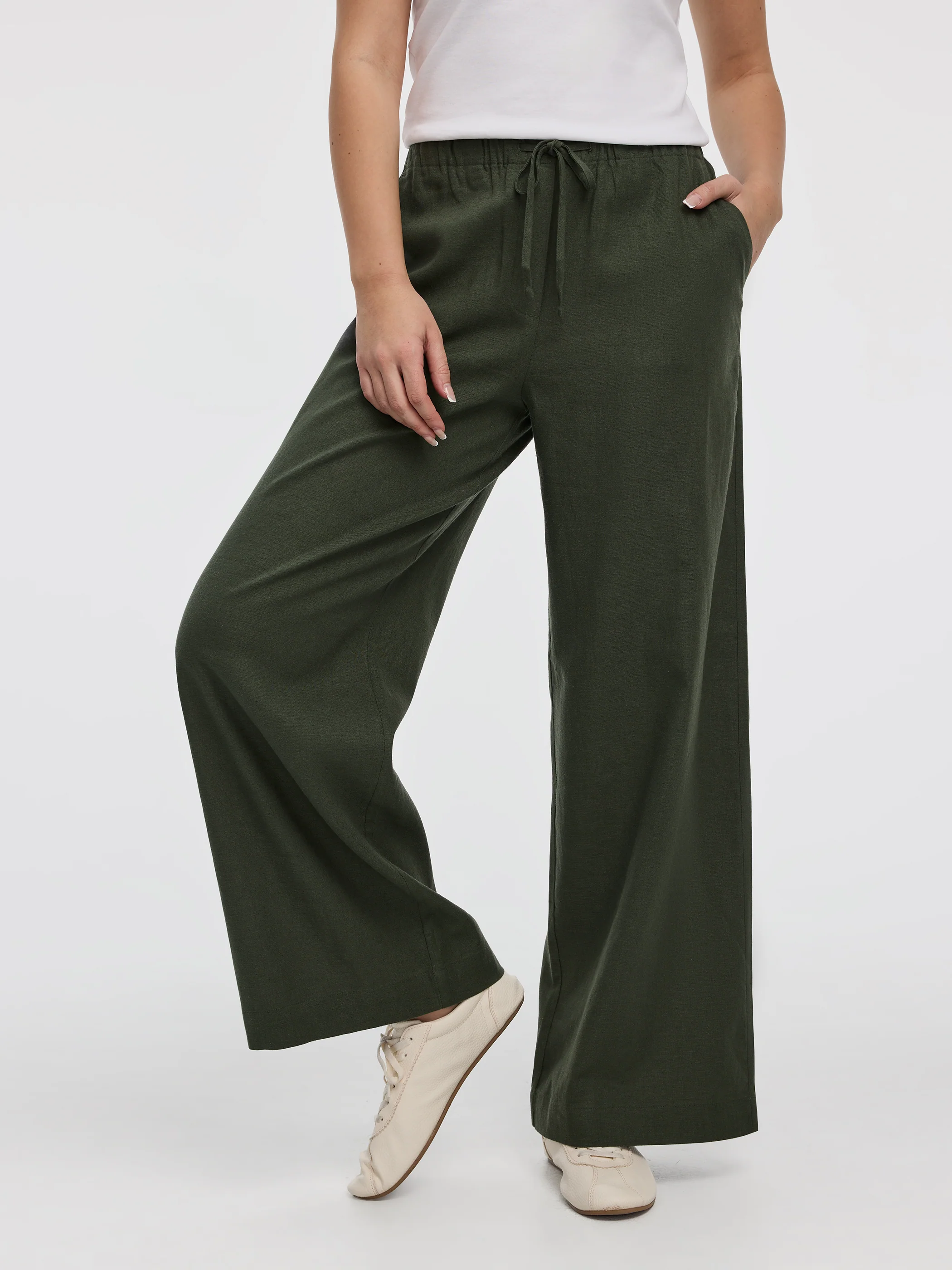 Wide-Leg Linen-Blend Pant - Image 22