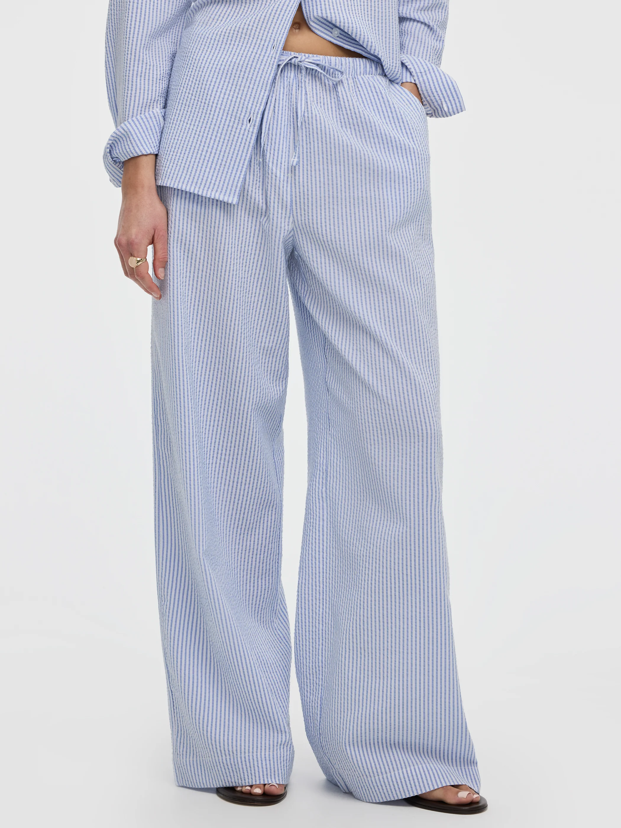 Striped Wide-Leg Seersucker Pant - Image 2