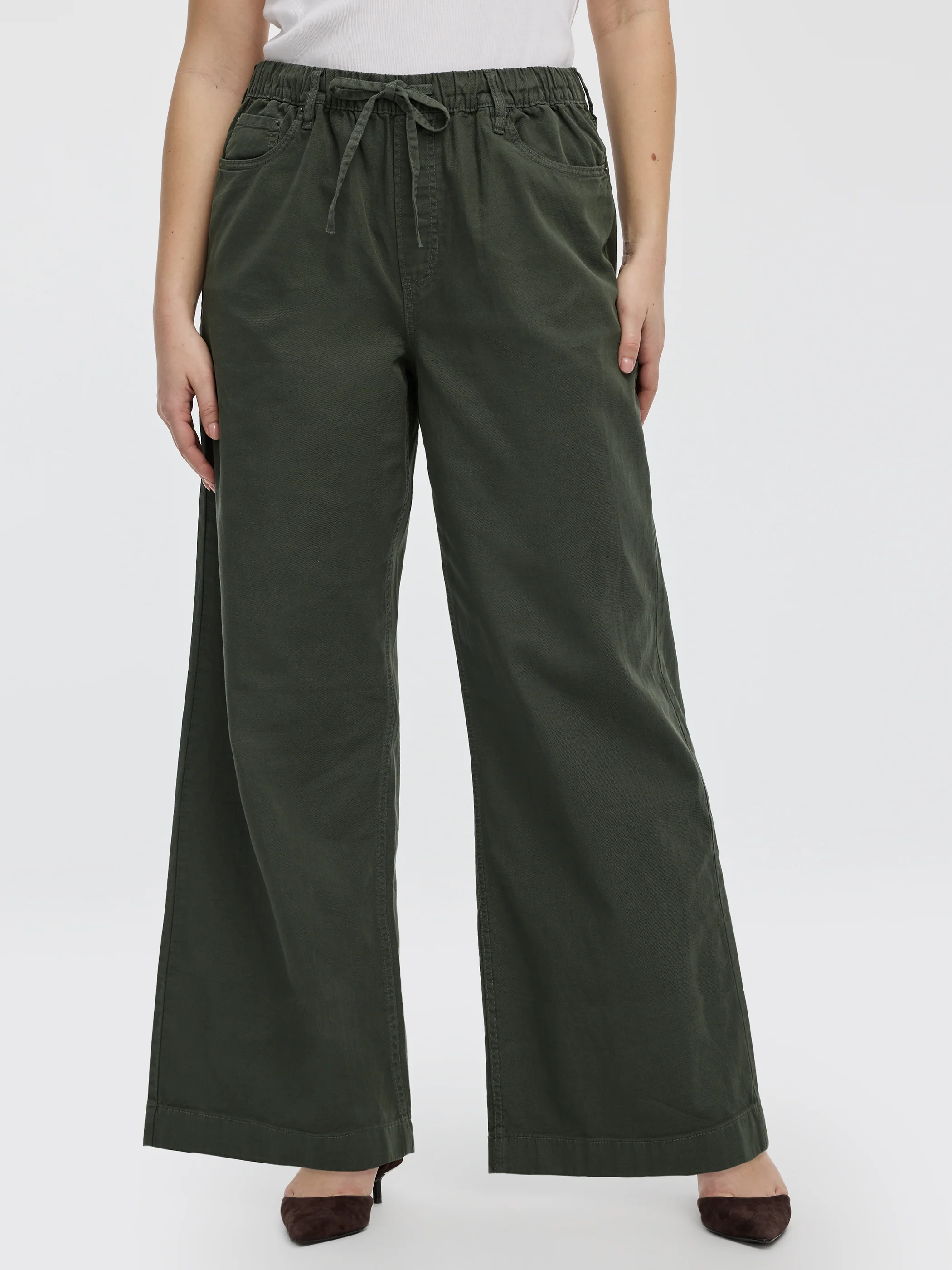 Pull-On High-Rise Linen-Blend Pant - Image 2