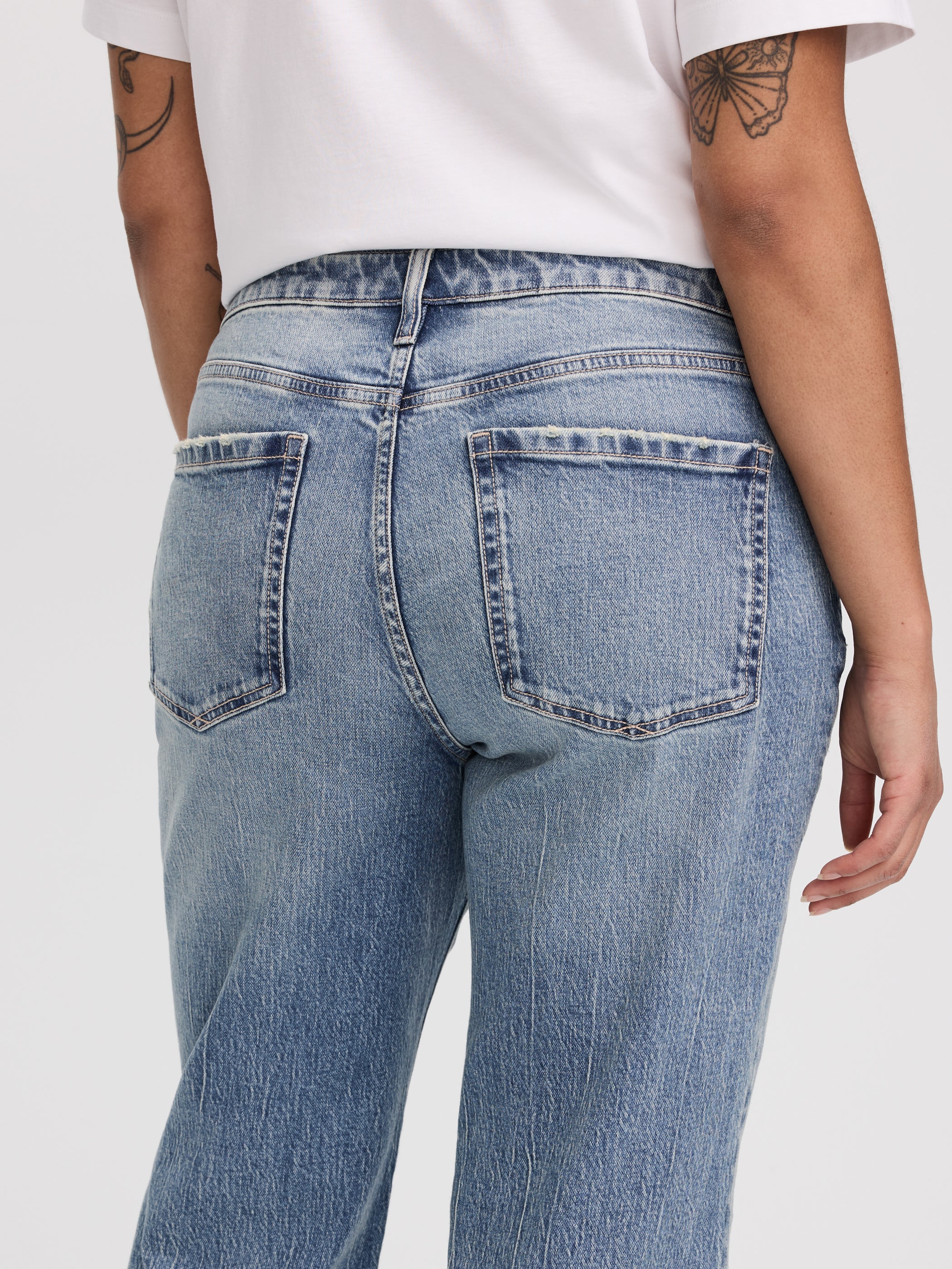 Flare-Leg Mid-Rise Jean - Curvy Fit - Image 3