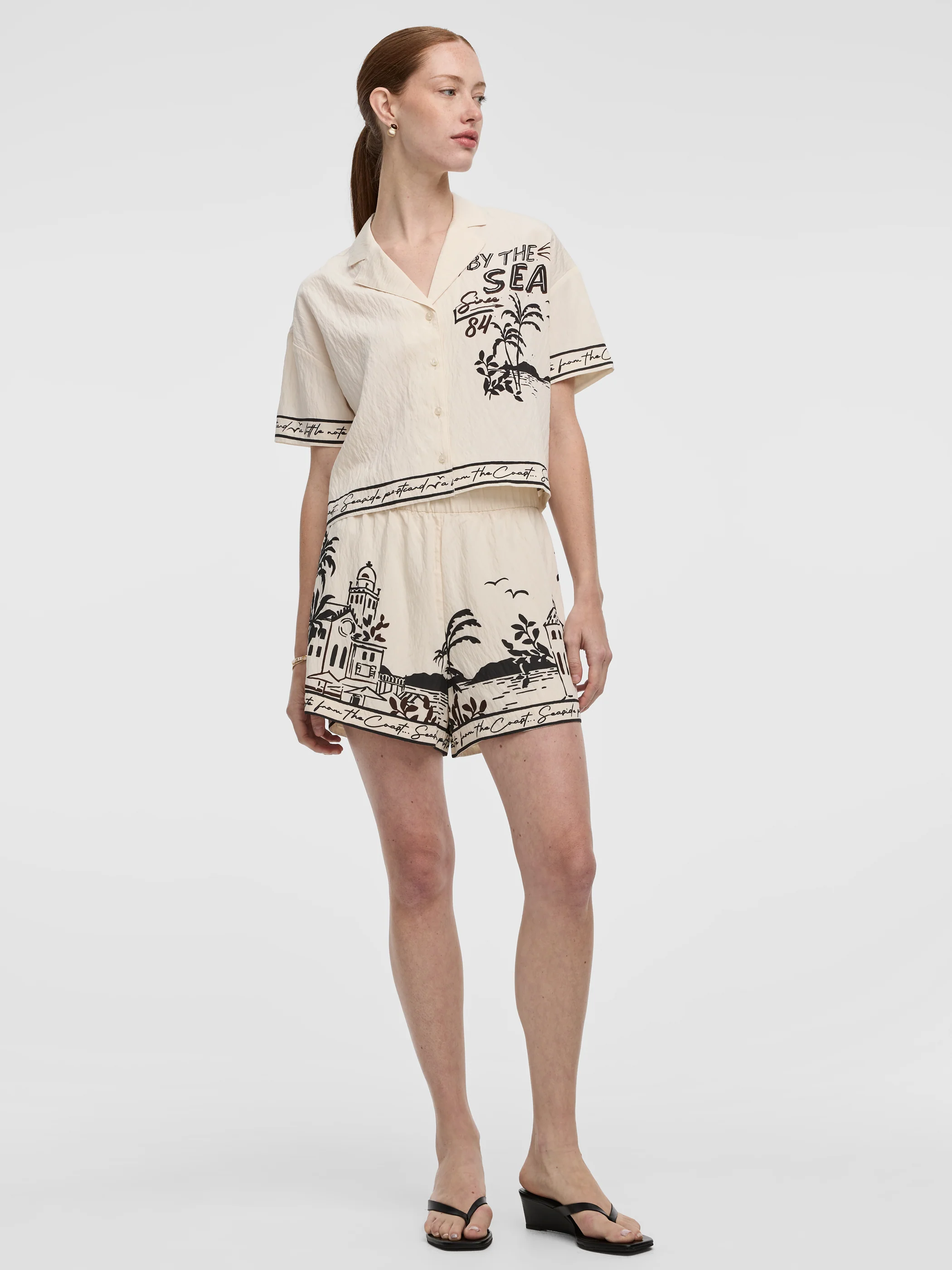 Short-Sleeve Blouse with Pyjama Collar - Image 4